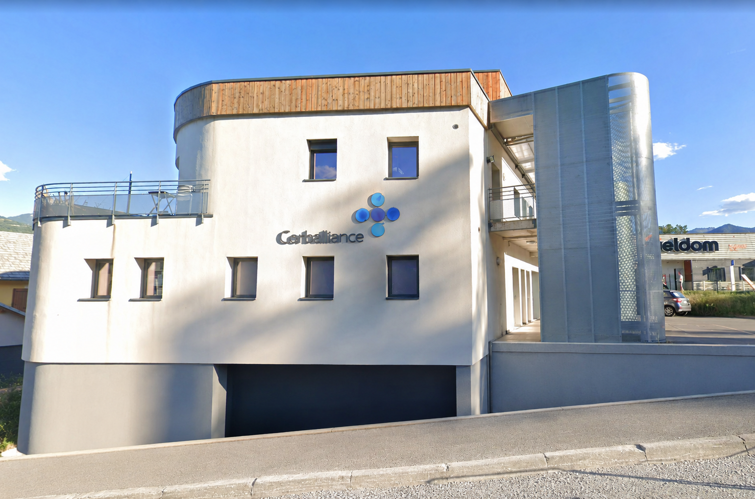 Cabinet Embrun